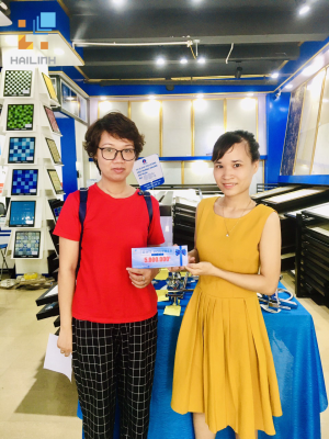 Không khí mua hàng chất lượng nhận ngay voucher giá trị tại Hải Linh