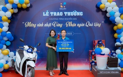 [Eva.vn]Chính thức lộ diện chủ nhân của xe SH của chương trình mừng sinh nhật Hải Linh 15 tuổi