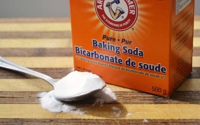 Mẹo hay làm sạch gạch bằng baking soda cực nhanh - hiệu quả