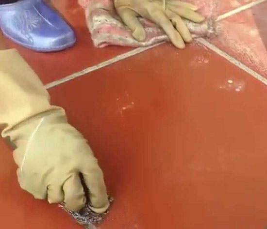 Vệ sinh sân gạch đỏ làm sao 12 vs gach do lat san nha