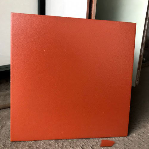 6 gach do lat san chong tron 40x40