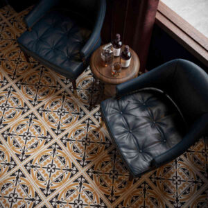 Gach dong tam 2020HOAMY012 dep