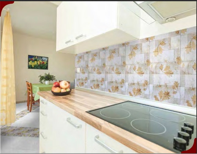 phong mau glossy