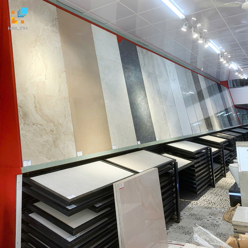 Showroom Hai Linh Ngo Gia Tu khu ban gach 2
